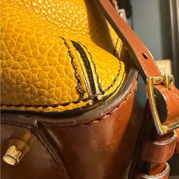 Burberry Gladstone 2 way Brown and Yellow nova check cloth and leather Satchel - Picture 11 of 14